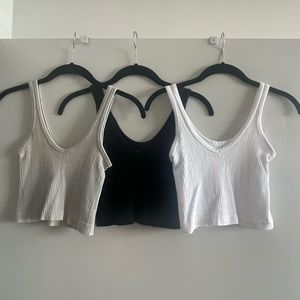 seamless ribbed tanks (set of 3)